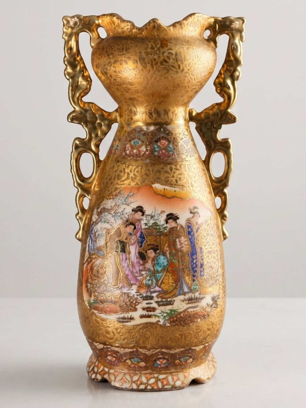 Vintage Japanese Satsuma Moriage Double Handle Vase 12" Gold Gilt Geisha Scene